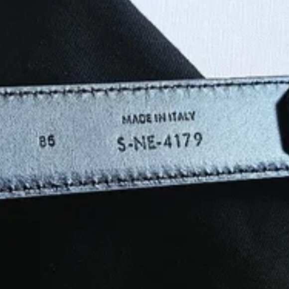 Celine Medium Triomphe Belt - Picture 5 of 5